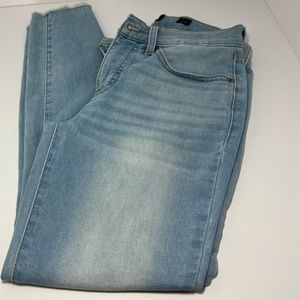 Lucky Brand Mid-Rise Skinny Light Denim Jeans